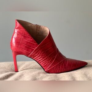 Zara Trafaluc Red Pointed Ankle Boots